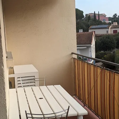 Apartamento Spacieux Et Calme Saint-Raphaël